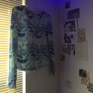 long sleeve tie dye blue